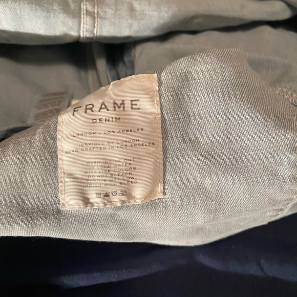 FRAME blue pinstripe mini denim skirt. Size 29 with large pockets. - Picture 9 of 9